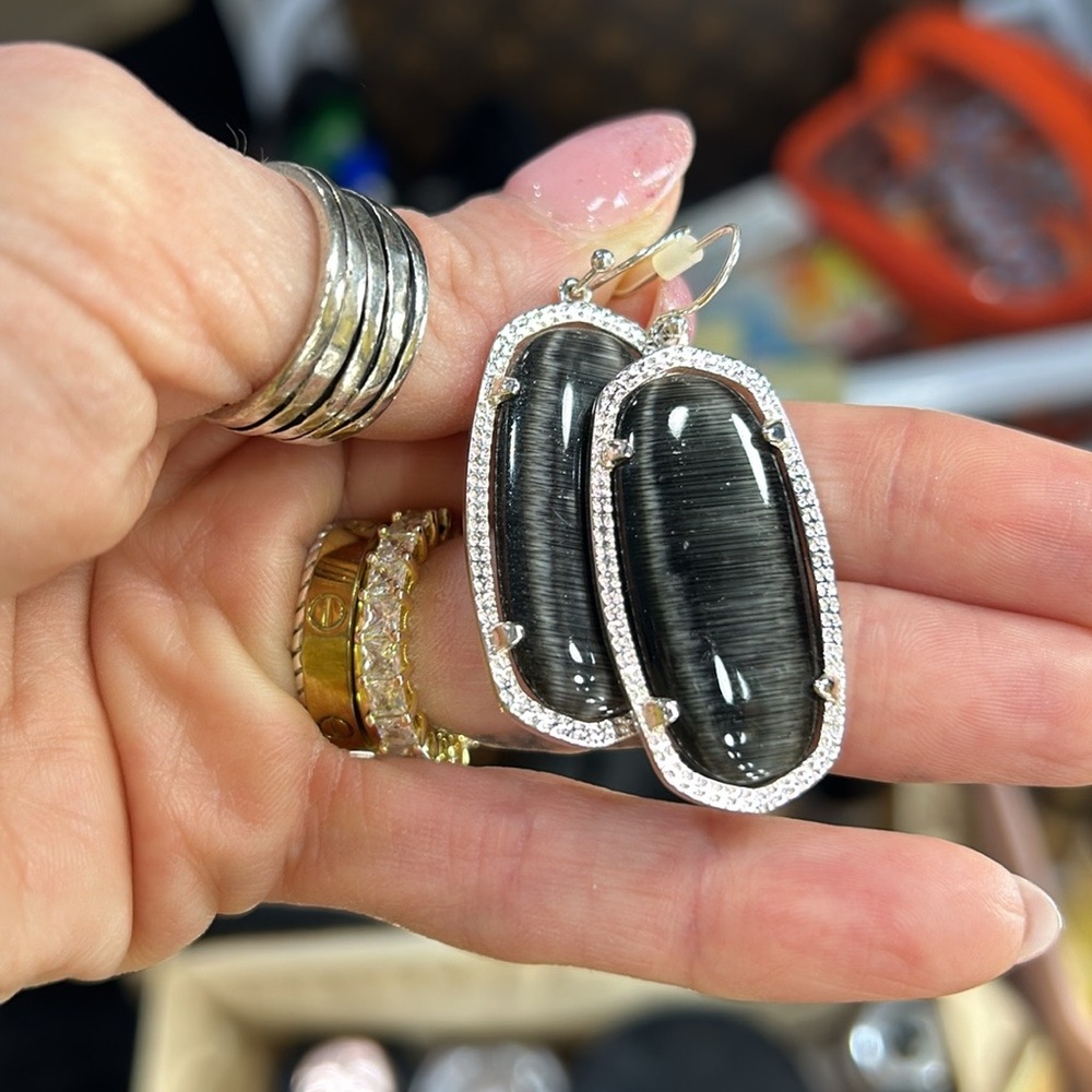 🖤Kendra Scott Black Onyx Dangle Earrings🖤